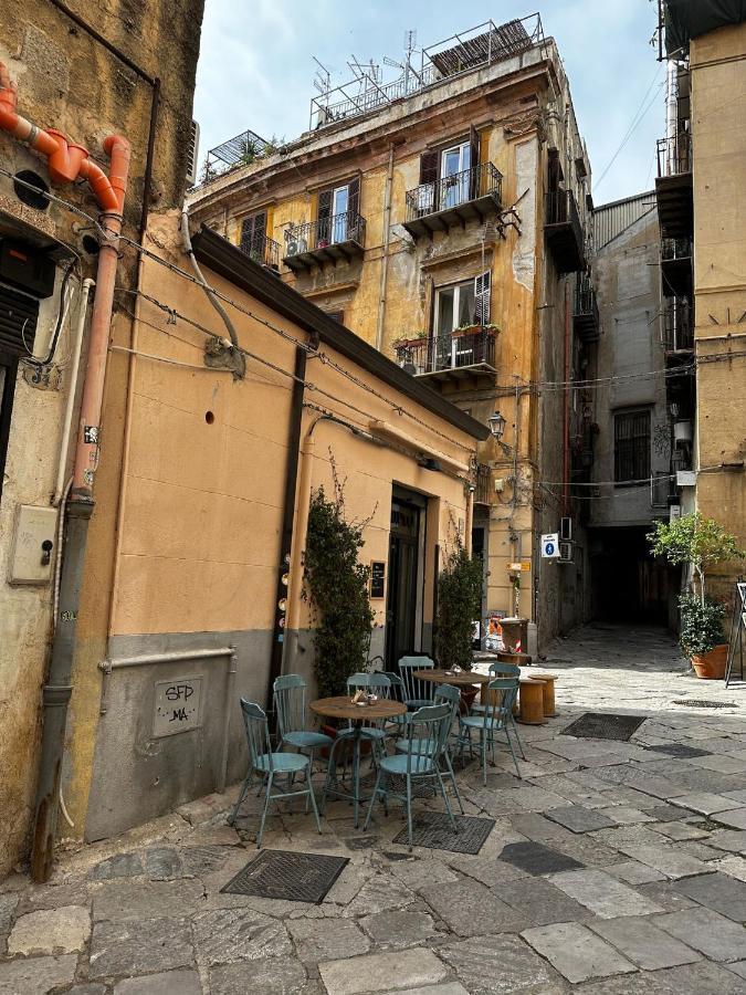 Casa Vacanze La Rocca 2 Apartment Palermo Exterior photo